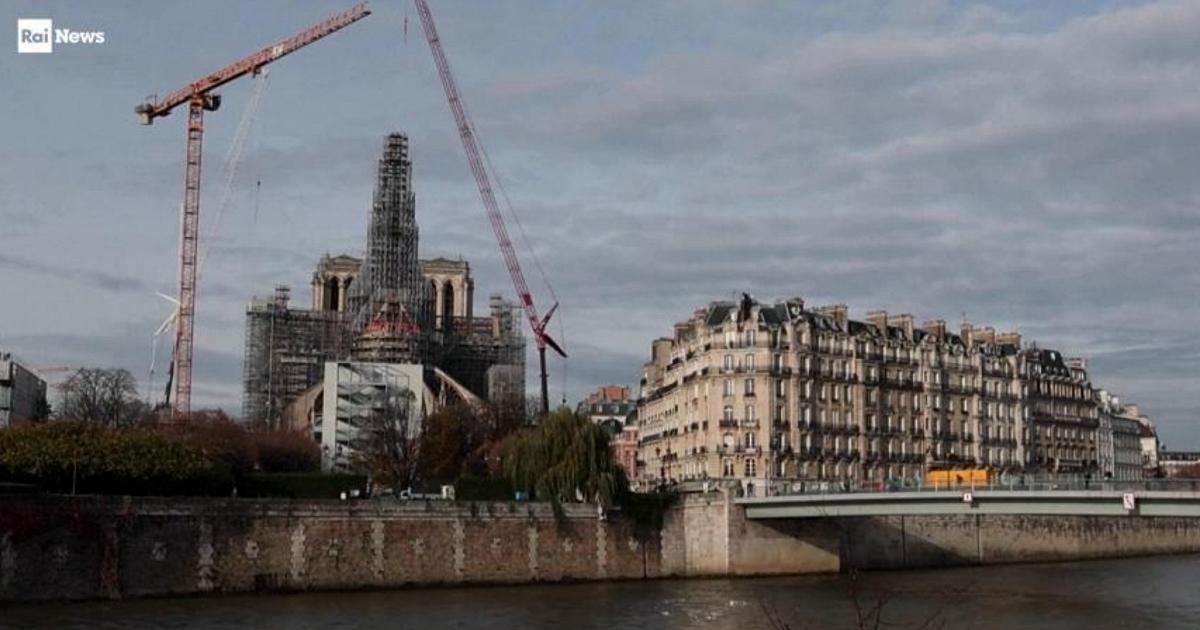 Paris.  The tower of Notre-Dame stands tall again after the fire in 2019