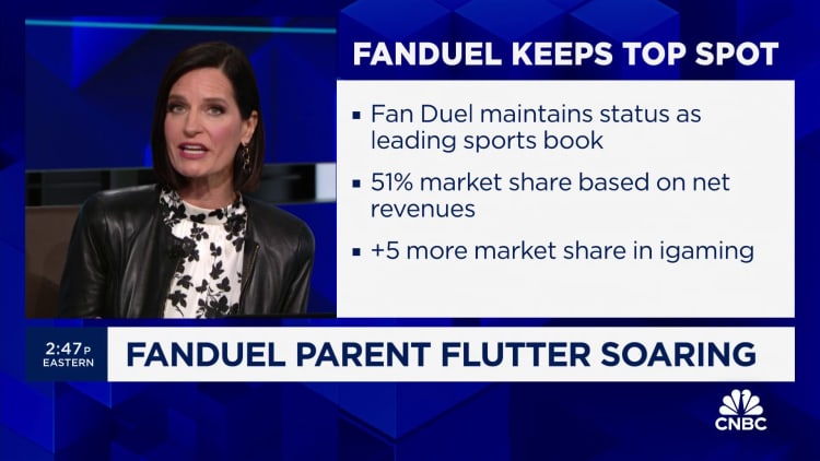 FanDuel-parent Flutter lists on the NYSE, challenging DraftKings